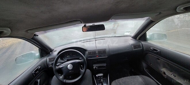 Volkswagen Golf 1998, 272,000 km - 1.9 l - Cəlilabad