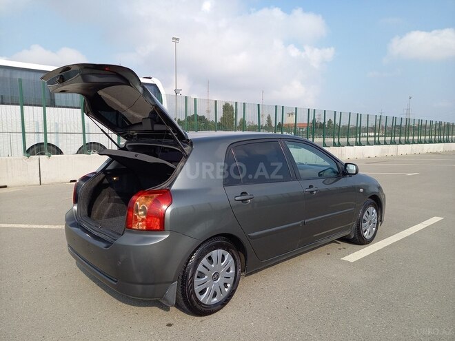 Toyota Corolla 2006, 195,771 km - 1.4 л - Bakı