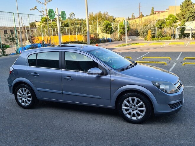 Opel Astra 2004, 197,300 km - 1.4 л - Bakı