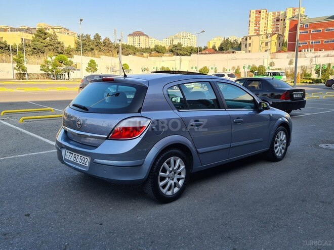 Opel Astra 2004, 197,300 km - 1.4 л - Bakı