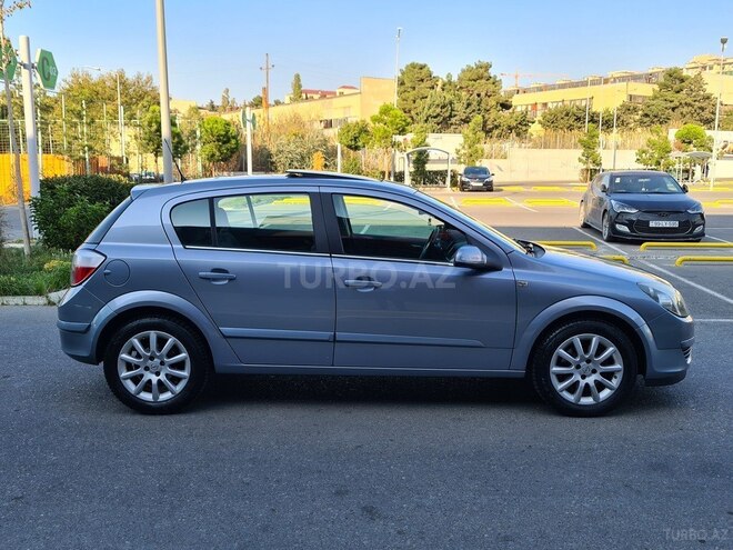 Opel Astra 2004, 197,300 km - 1.4 л - Bakı