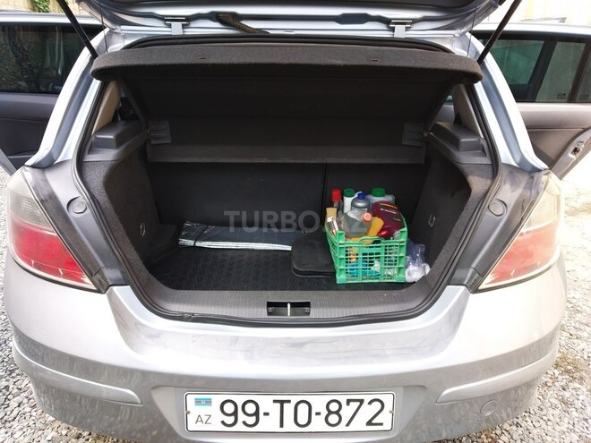 Opel Astra 2009, 290,000 km - 1.4 л - Bərdə