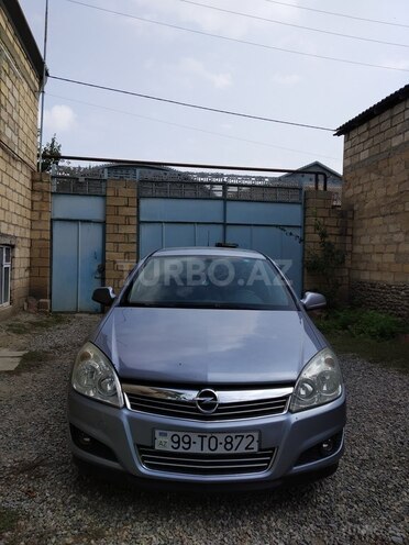 Opel Astra 2009, 290,000 km - 1.4 л - Bərdə