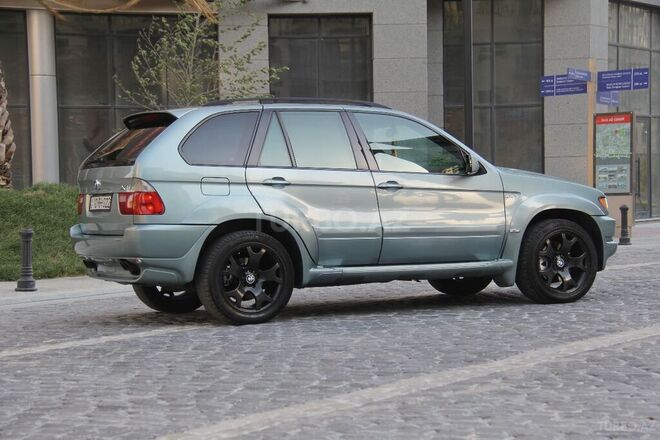 BMW X5 2002, 280,000 km - 4.4 l - Bakı