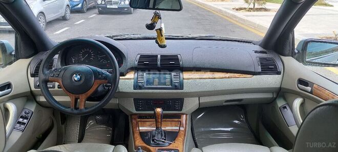 BMW X5 2002, 280,000 km - 4.4 l - Bakı