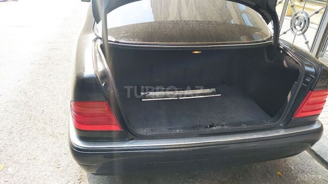 Mercedes E 280 1998, 270,000 km - 2.8 l - Bakı