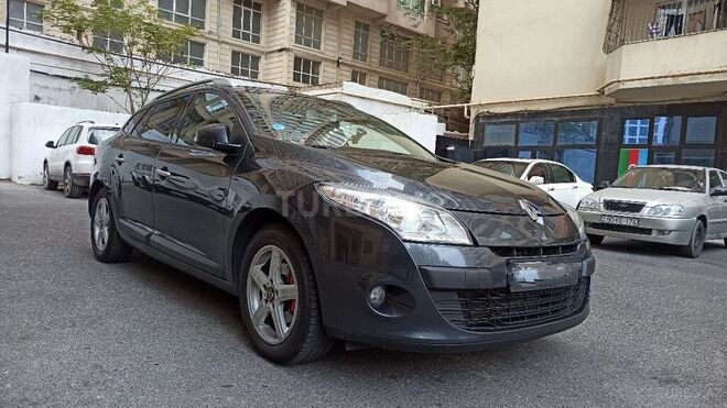 Renault Megane 2011, 200,000 km - 1.5 l - Bakı