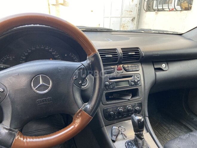 Mercedes C 200 2000, 280,000 km - 2.0 l - Bakı