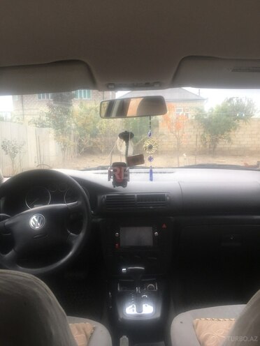 Volkswagen Passat 2002, 218,000 km - 1.8 л - Beyləqan
