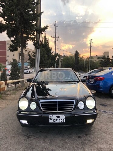 Mercedes E 320 2001, 274,123 km - 3.2 l - Bakı