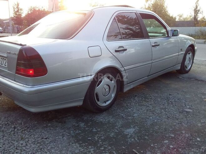 Mercedes C 240 1997, 216,418 km - 2.4 л - Balakən