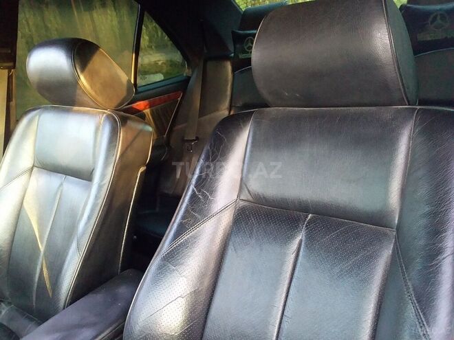 Mercedes C 240 1997, 216,418 km - 2.4 л - Balakən