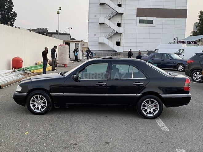 Mercedes C 180 1997, 267,890 km - 1.8 l - Gəncə