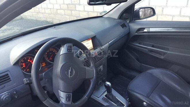 Opel Astra 2005, 239,624 km - 1.8 l - Zaqatala