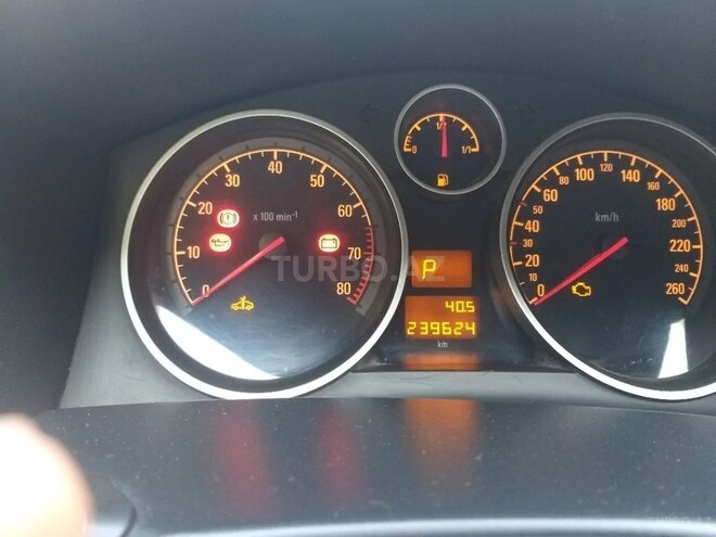 Opel Astra 2005, 239,624 km - 1.8 l - Zaqatala