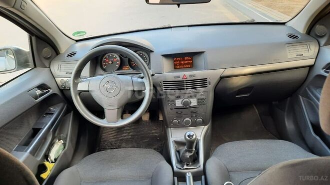Opel Astra 2005, 267,000 km - 1.4 л - Bakı