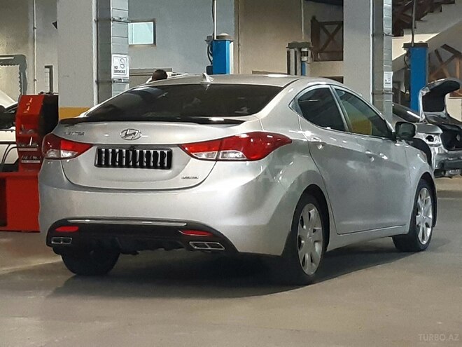 Hyundai Elantra 2012, 198,000 km - 1.8 л - Bakı