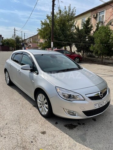 Opel Astra 2010, 200,000 km - 1.3 l - Bakı