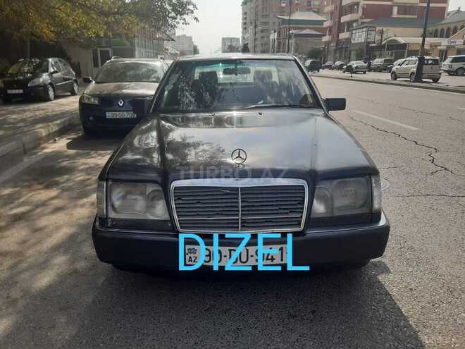 Mercedes E 200 1995, 245,000 km - 2.0 л - Bakı