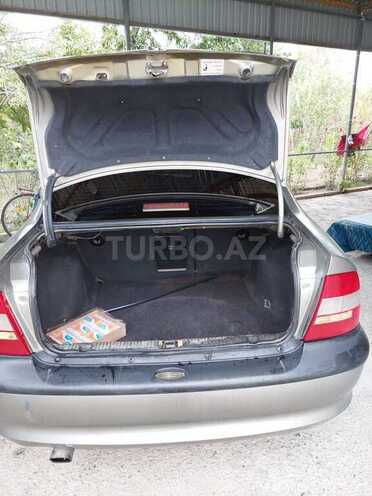 Opel Vectra 1997, 410,000 km - 2.0 l - Saatlı