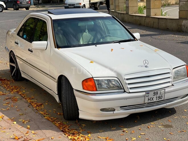 Mercedes C 230 1997, 402,000 km - 2.3 l - Bakı