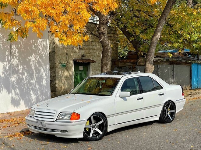 Mercedes C 230 1997, 402,000 km - 2.3 l - Bakı