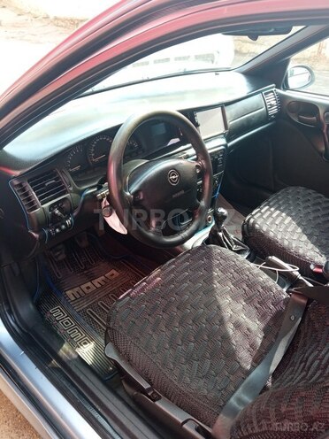 Opel Vectra 1997, 365,000 km - 2.0 l - Bakı