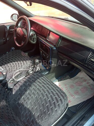 Opel Vectra 1997, 365,000 km - 2.0 l - Bakı