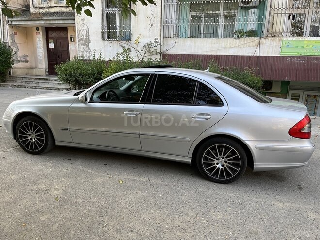 Mercedes E 230 2006, 300,000 km - 2.2 l - Bakı