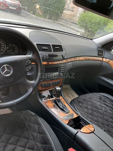 Mercedes E 230 2006, 300,000 km - 2.2 l - Bakı