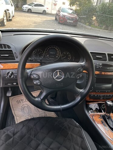 Mercedes E 230 2006, 300,000 km - 2.2 l - Bakı