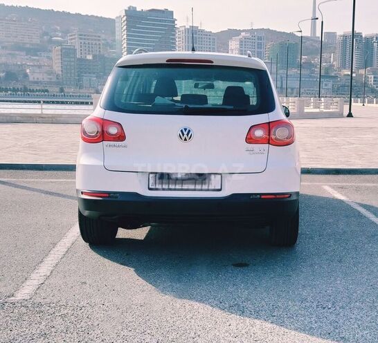 Volkswagen Tiguan 2011, 248,261 km - 2.0 л - Bakı