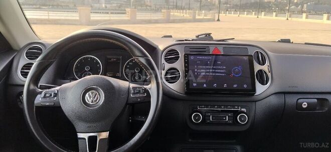 Volkswagen Tiguan 2011, 248,261 km - 2.0 л - Bakı
