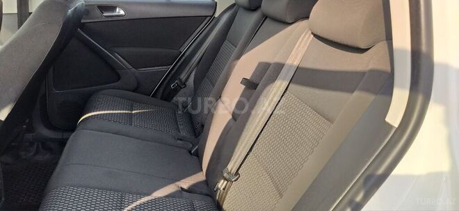 Volkswagen Tiguan 2011, 248,261 km - 2.0 л - Bakı