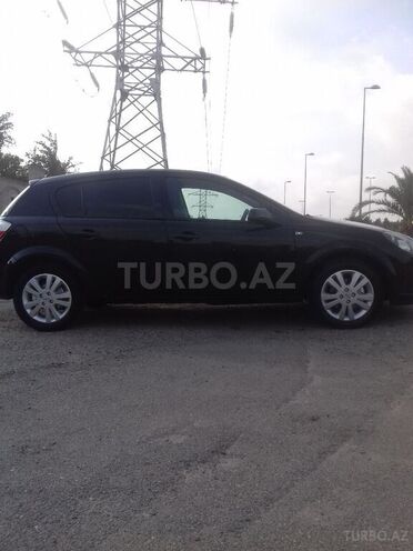 Opel Astra 2004, 142,000 km - 1.4 l - Bakı