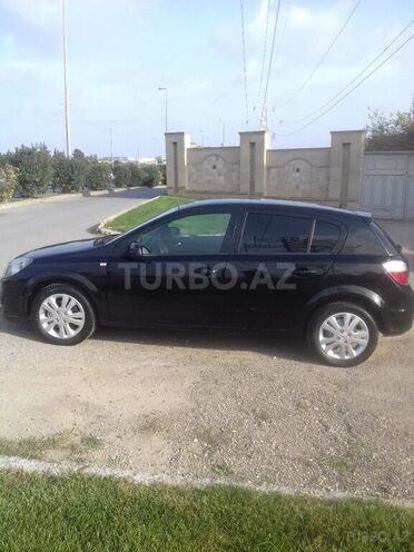 Opel Astra 2004, 142,000 km - 1.4 l - Bakı
