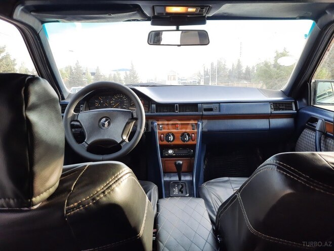 Mercedes E 230 1991, 340,000 km - 2.3 l - Bakı