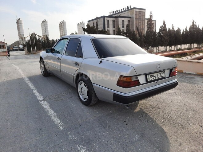 Mercedes E 230 1991, 340,000 km - 2.3 l - Bakı