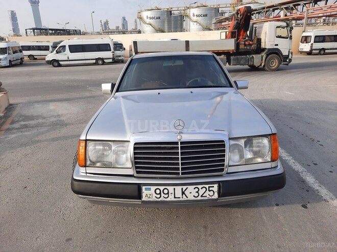 Mercedes E 230 1991, 340,000 km - 2.3 l - Bakı