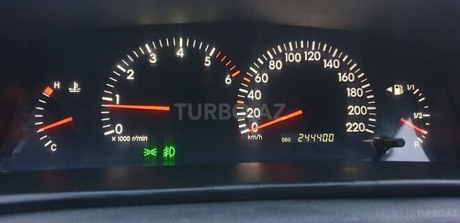 Toyota Corolla 2006, 244,400 km - 1.4 l - Bakı