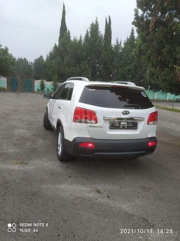 Kia Sorento 2011, 99,000 km - 2.4 l - Masallı