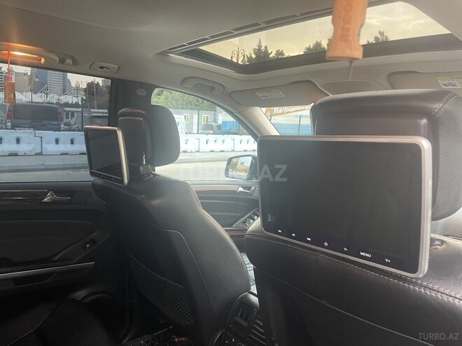 Mercedes GL 550 2006, 259,000 km - 5.5 l - Bakı