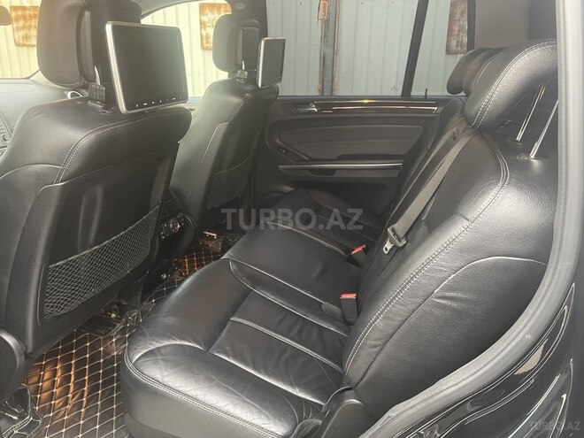 Mercedes GL 550 2006, 259,000 km - 5.5 l - Bakı
