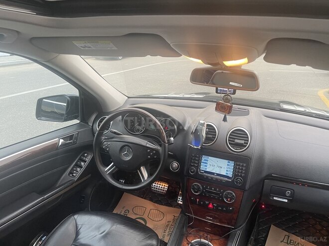 Mercedes GL 550 2006, 259,000 km - 5.5 l - Bakı