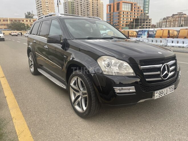 Mercedes GL 550 2006, 259,000 km - 5.5 l - Bakı