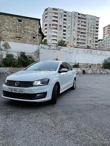 Volkswagen Polo 2015, 121,000 km - 1.6 л - Bakı