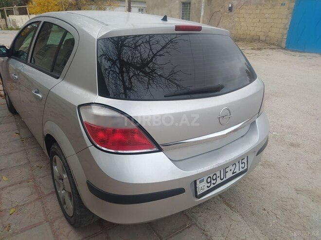 Opel Astra 2005, 240,000 km - 1.4 l - Bakı