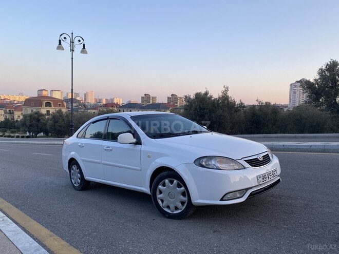 Daewoo Gentra 2014, 210,000 km - 1.5 l - Bakı