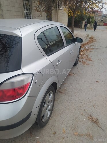 Opel Astra 2005, 240,000 km - 1.4 l - Bakı