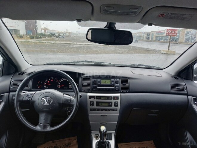 Toyota Corolla 2004, 236,200 km - 1.4 l - Bakı